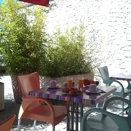 Hotel The Originals Boutique, 3*
